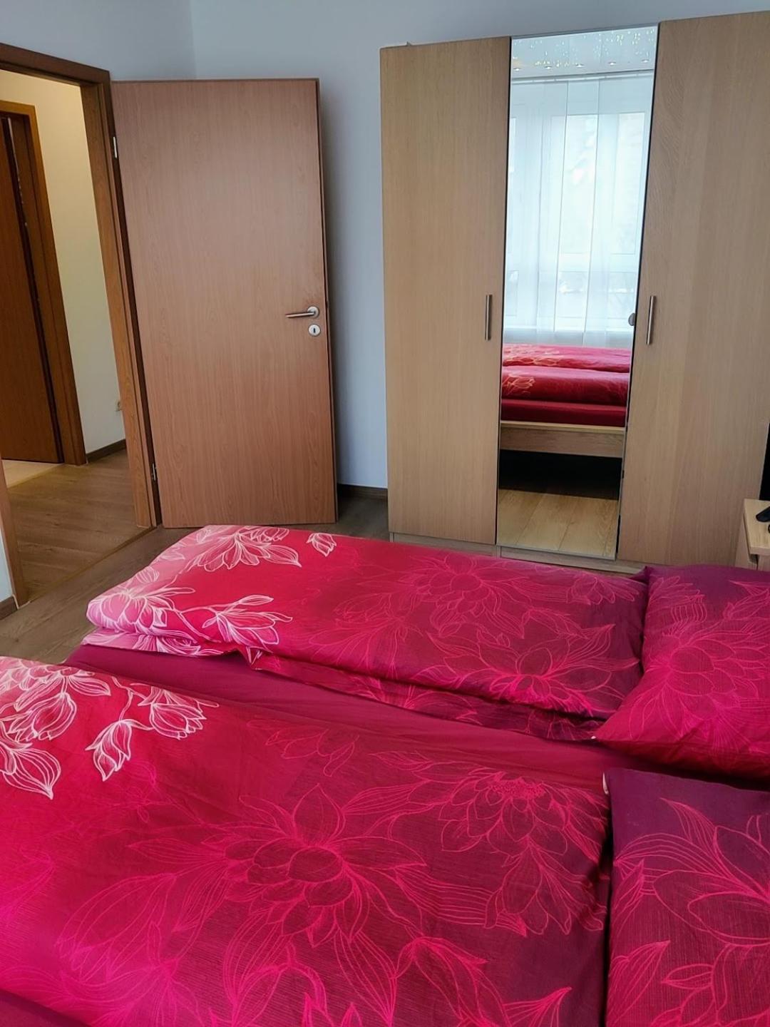 80 Qm Apartment Alessia Nuernberg Екстериор снимка
